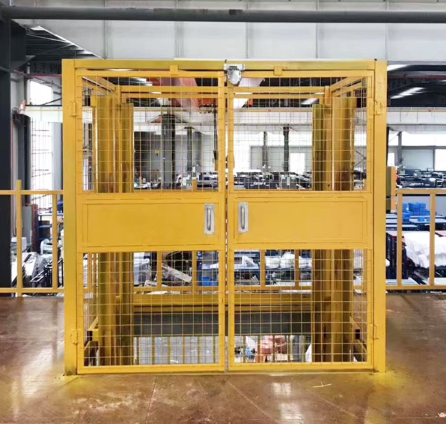 延安智能导轨式升降机亮相