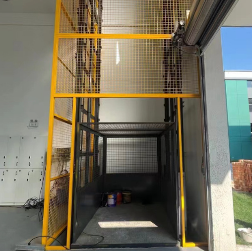 延安导轨式升降机助力物流园破解运输难题