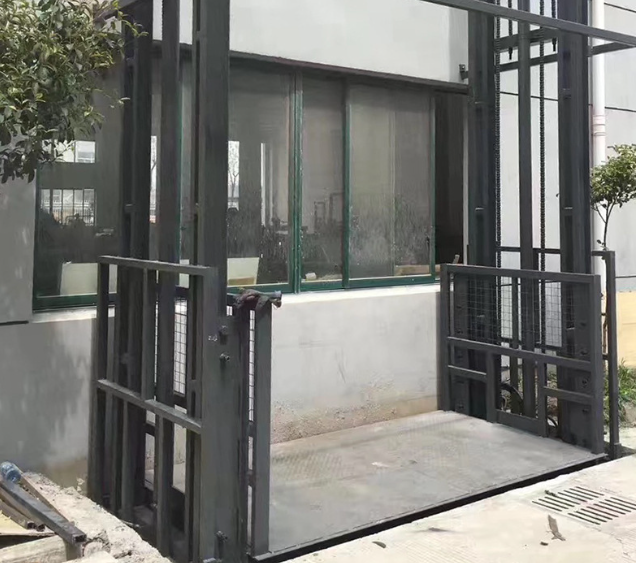 延安导轨式施工升降机助力民生工程提速增效